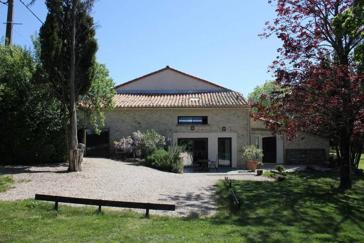 Gîte pour 2 personnes, avec terrasse - 1