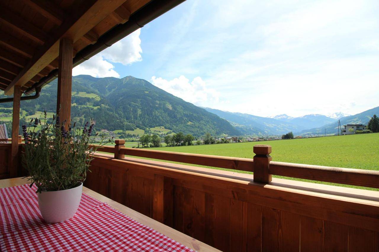 Chalet Fügen in Tuxer Alpen, Fügen