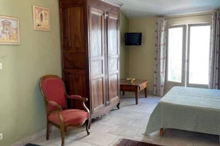 Location de vacances pour 2 personnes, avec Balcon et Jardin à Bezouce - 3