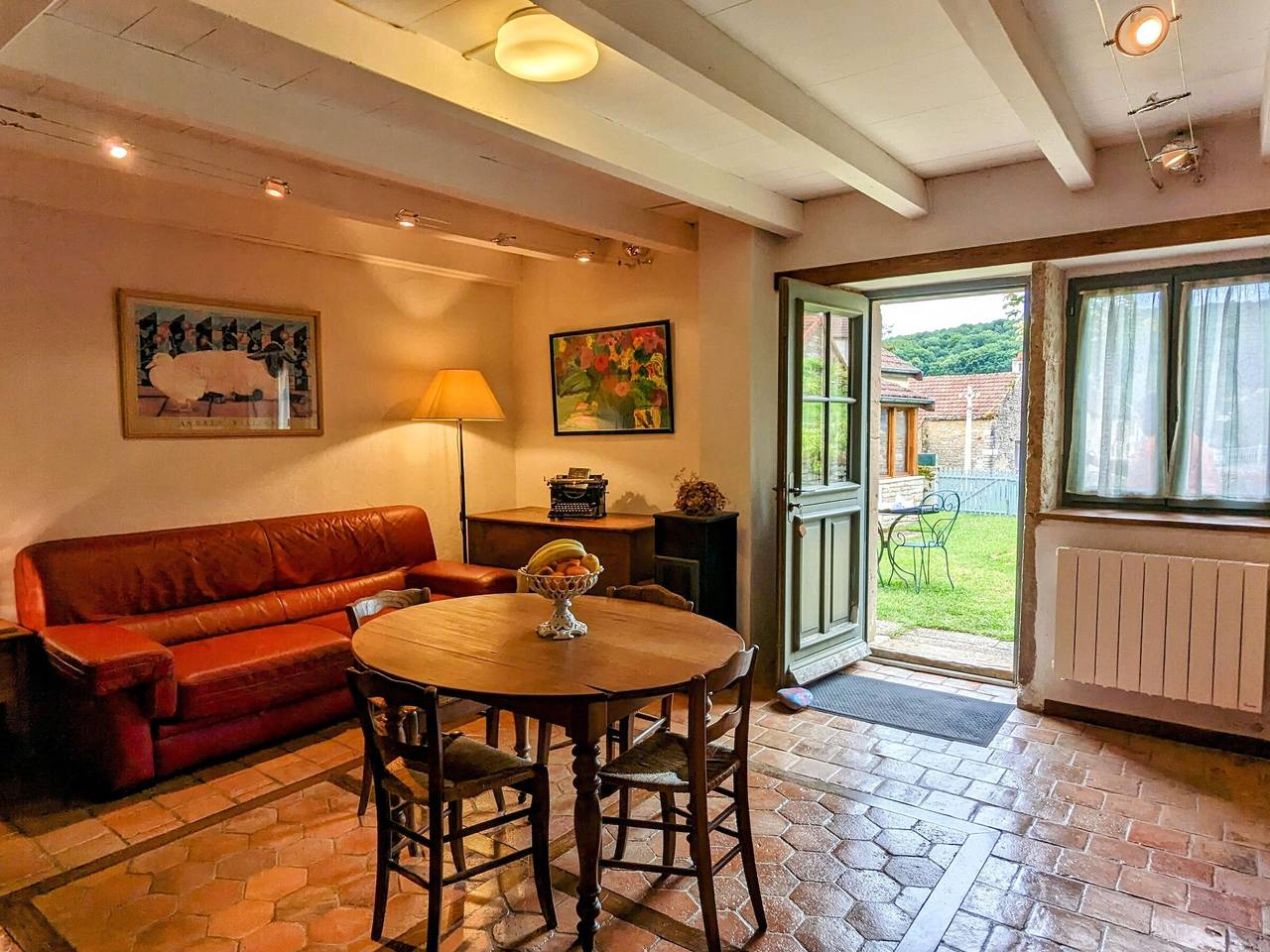 Charmantes Haus mit Außenbereich und Wlan in Burgund in Colombier (Côte-d'Or), Beaune und Umgebung