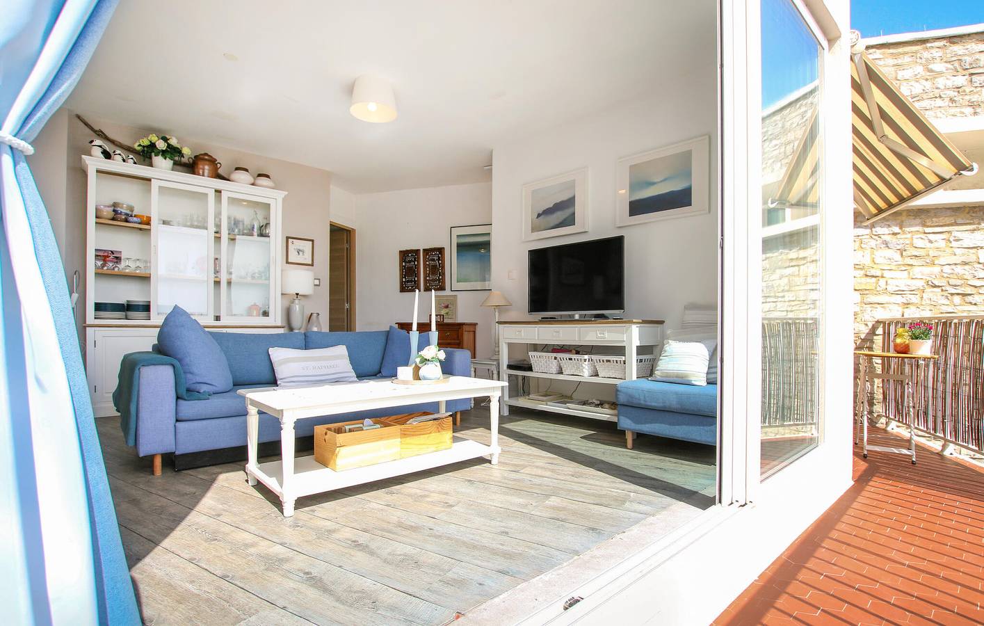 Appartement de vacances entier, Location avec vue sur la mer, terrasse et parking. in Sète, Côte méditerranéenne (France)