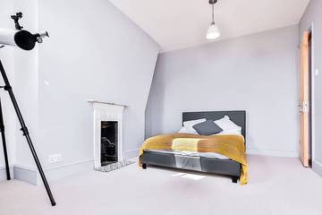 Log Cabin for 2 People in Hastings, East Sussex, Photo 2