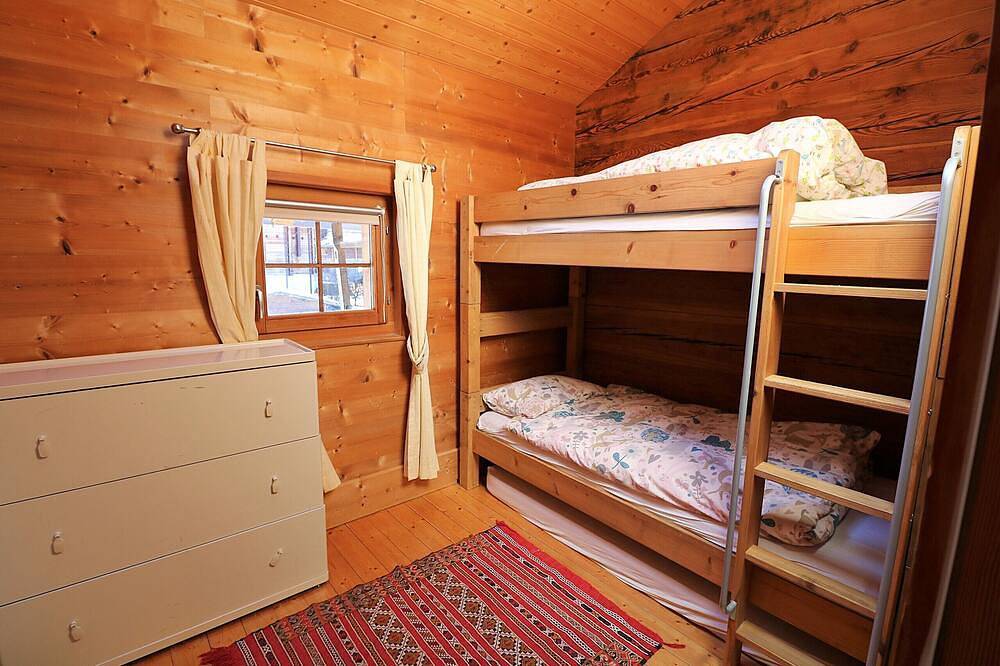Chalet Berthé 11 authentique et rénové 6 personnes in Evolène, Walliser Alpen