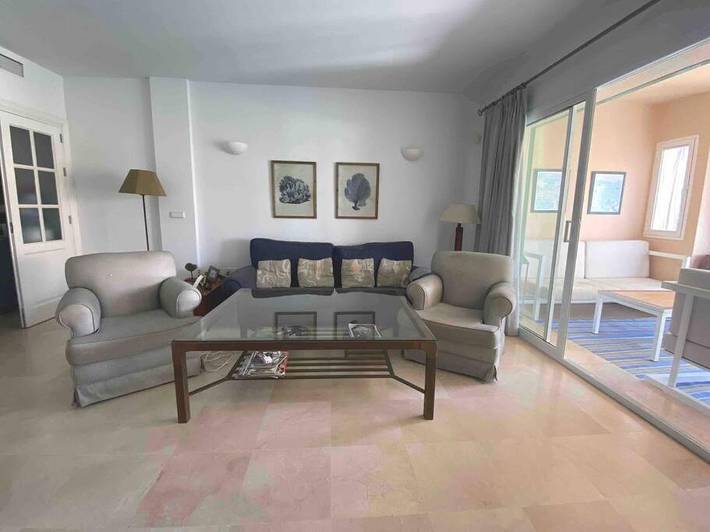 Ferienwohnung für 5 Personen, mit Pool und Terrasse sowie Garten und Ausblick - 1