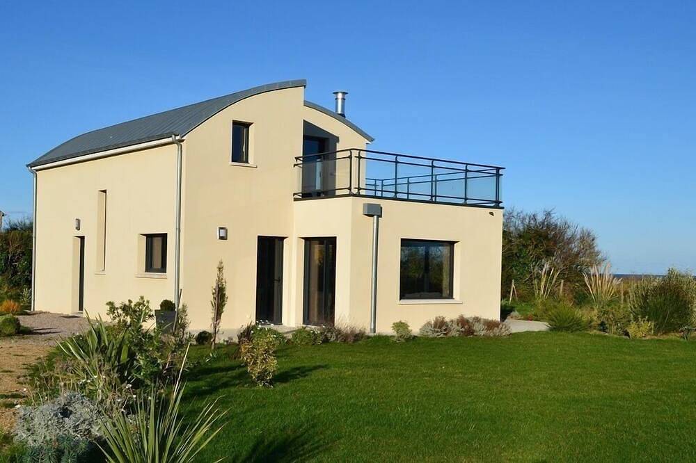 Villa Vue Sur Mer avec grand jardin,  au calme, wifi gratuit in Gouberville, Vicq-sur-Mer