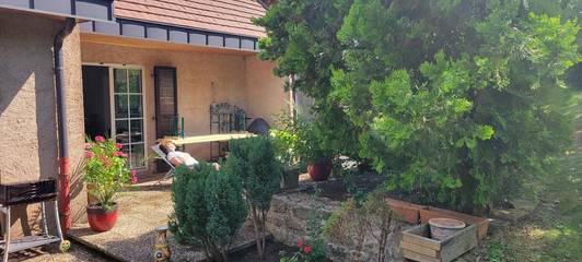 Gîte pour 6 personnes, avec terrasse ainsi que jardin et vue à Haselbourg