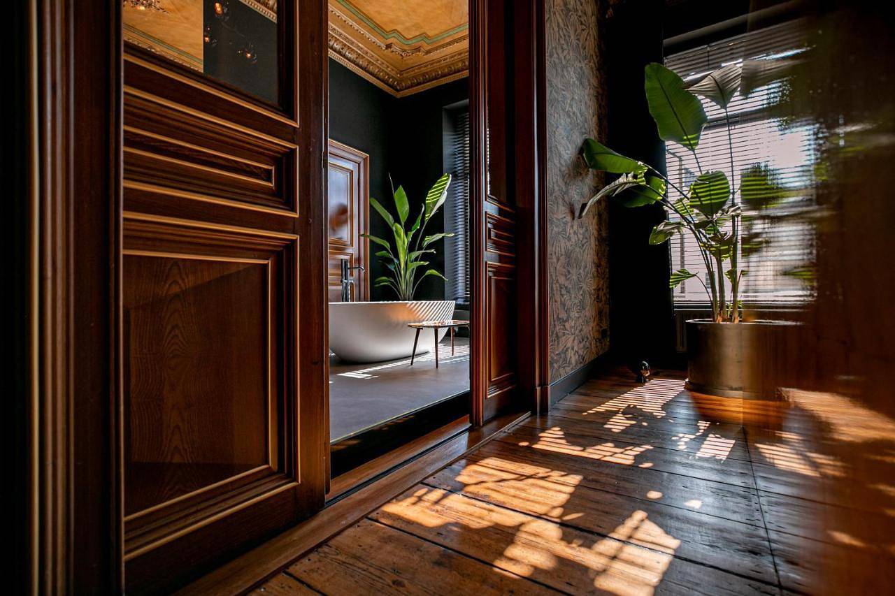 B&B Boutique Hotel N10 in Roermond, Limburg