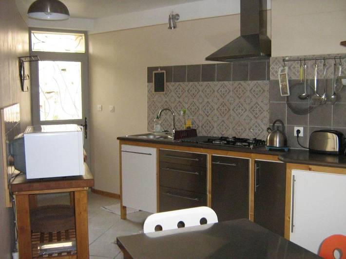 Location de vacances pour 3 personnes, avec terrasse à Méounes-lès-Montrieux - 4