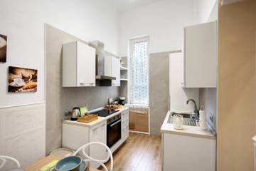 Holiday Home for 4 People in Naples, Tyrrhenian Coast Campania, Photo 1