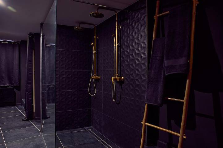 Hôtel pour 2 personnes, avec terrasse et jacuzzi à Tuchan - 2