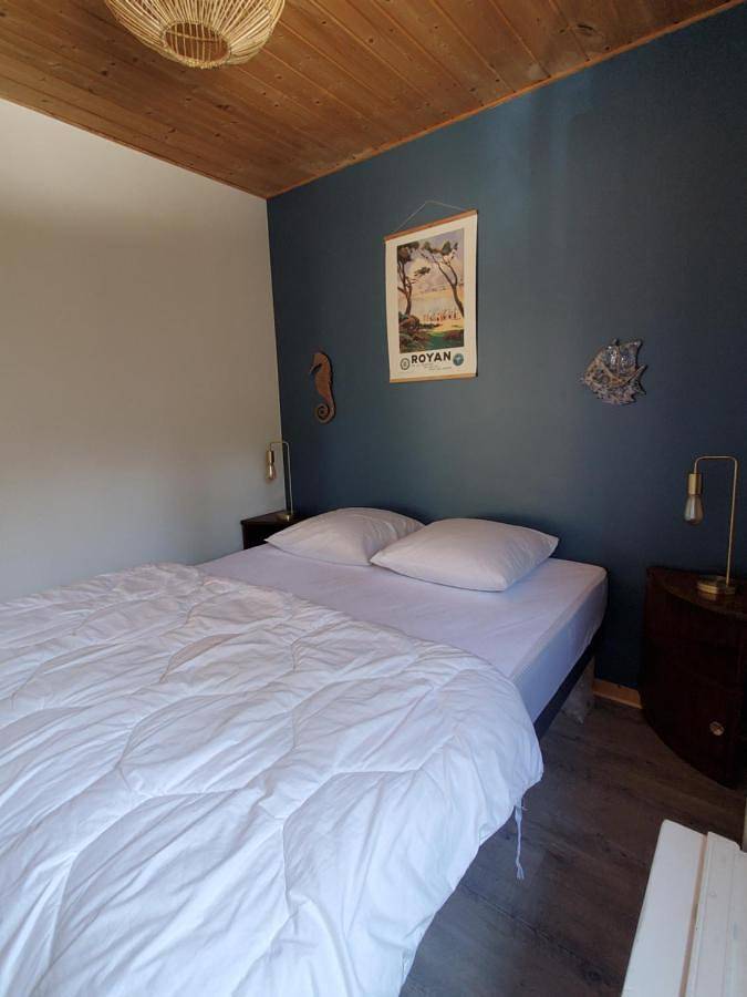 Location de vacances pour 4 personnes, avec terrasse dans Plage des Vergnes - 2