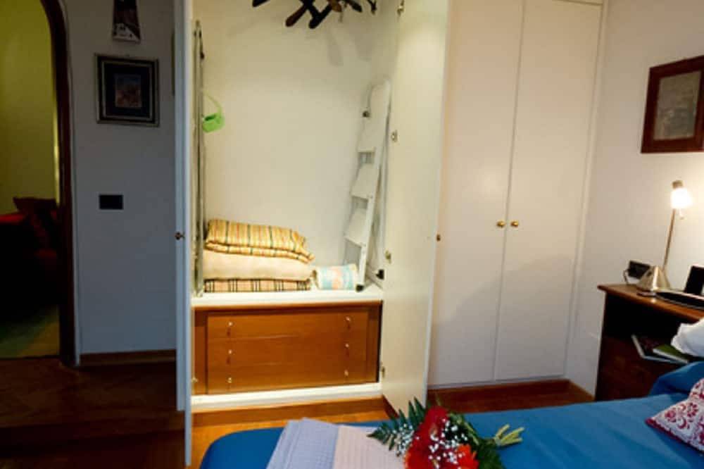 Apartamento entero, Nido tranquilo en el corazón del centro de la ciudad medieval de Assisi (para 2) in Asís, Provincia de Perugia