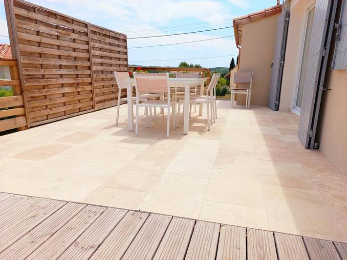 Location de vacances pour 6 personnes, avec balcon ainsi que piscine et vue à Saint-Hippolyte-de-Caton - 4