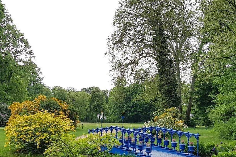 Ganze Wohnung, Ferienwohnung \"Blau\" - Ferienwohnungen Stricker in Bad Muskau, Oberlausitz-Niederschlesien