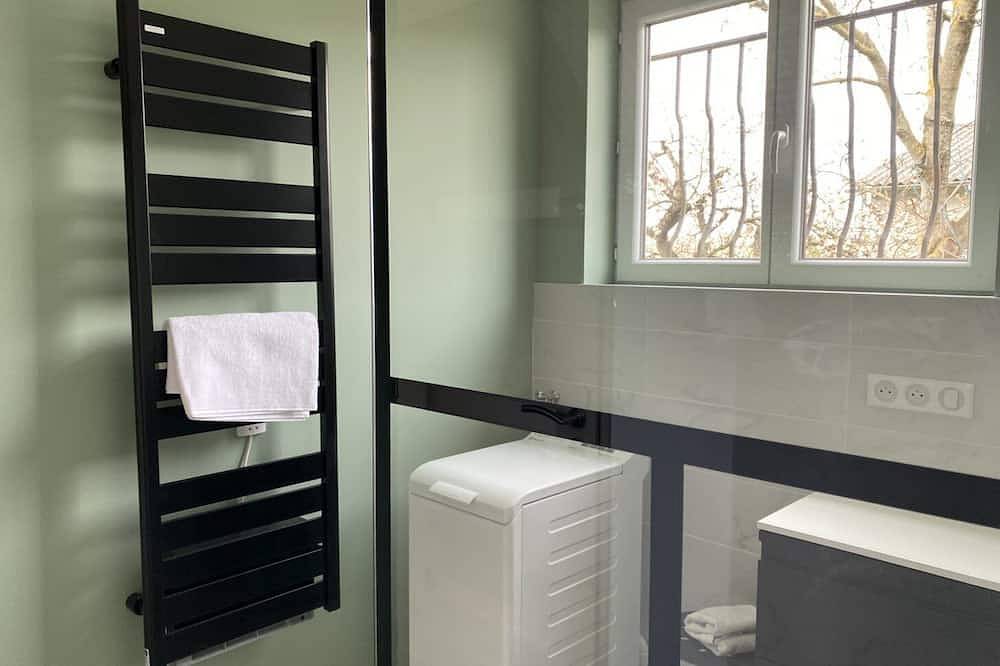 Appartement entier, \"Luci\" Beaumont, Apt 5mm Zenith, Artenium de ceyrat, Cézeaux, Chru, A75 proche. in Beaumont (Puy-de-Dôme), Parc naturel régional des Volcans d'Auvergne