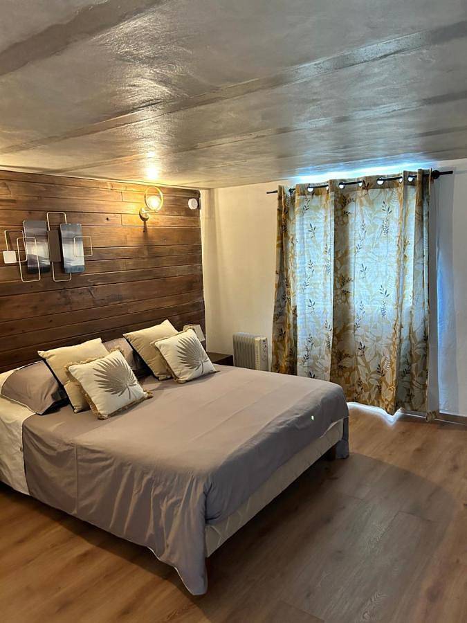 Location de vacances pour 8 personnes, avec jardin et vue à La Plaine-des-Palmistes - 3