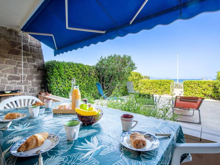 Gîte pour 4 personnes, avec Terrasse et Jardin dans Plage Du Grand Boucharel Saint Aygulf