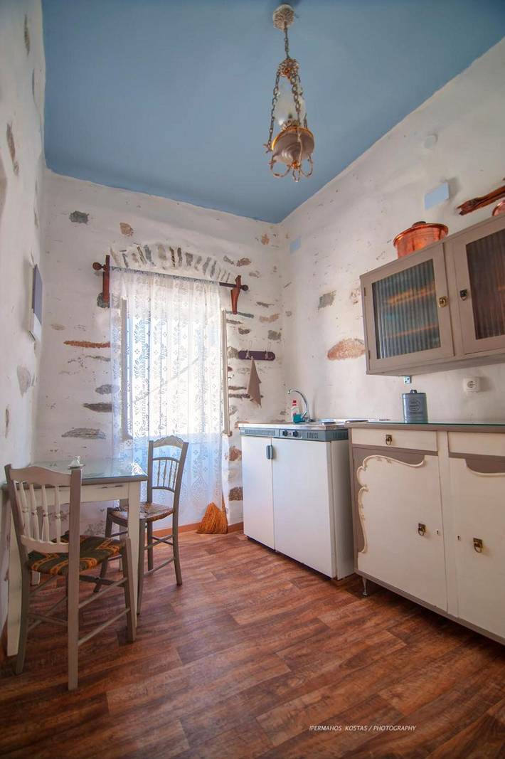 Gîte pour 4 personnes, avec balcon dans Syros - 4