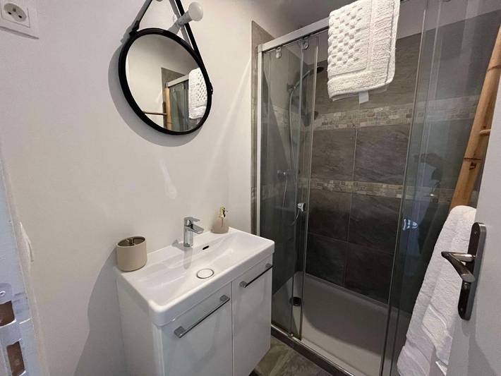 Gîte pour 12 personnes, avec terrasse à Compiègne - 4