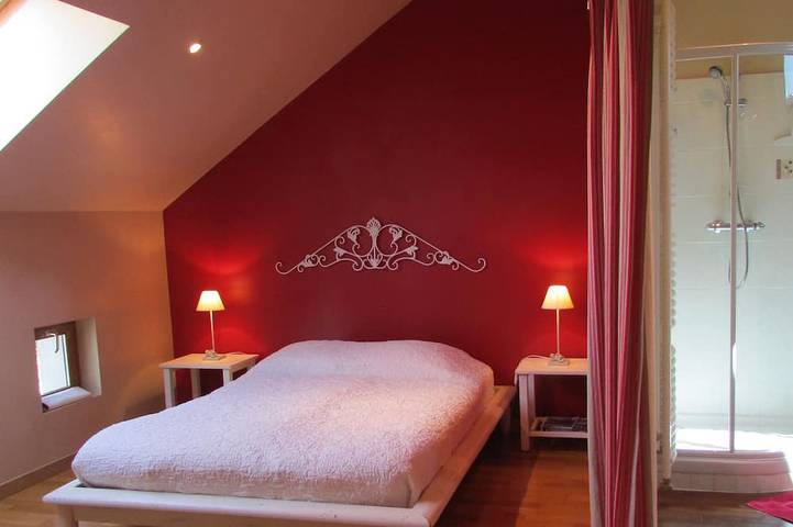 Location de vacances pour 12 personnes, avec terrasse à Denée - 2