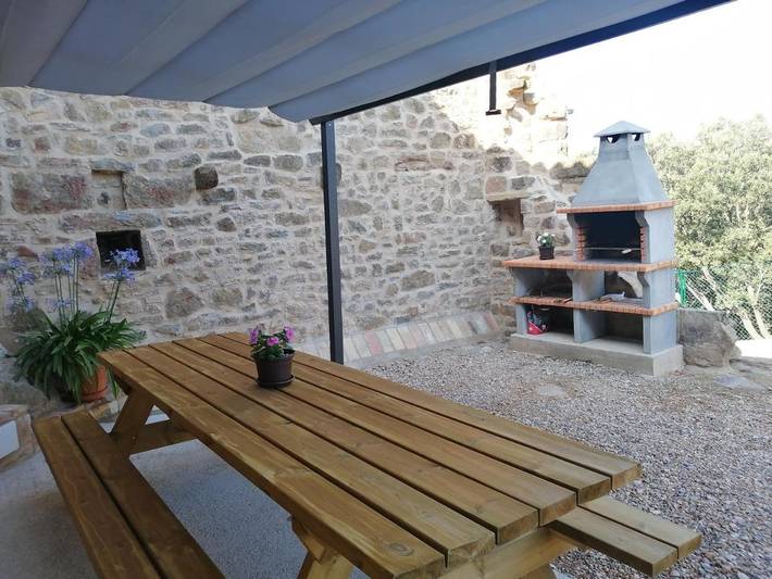 Casa rural para 10 personas, con jardín y jacuzzi en Bages - 4