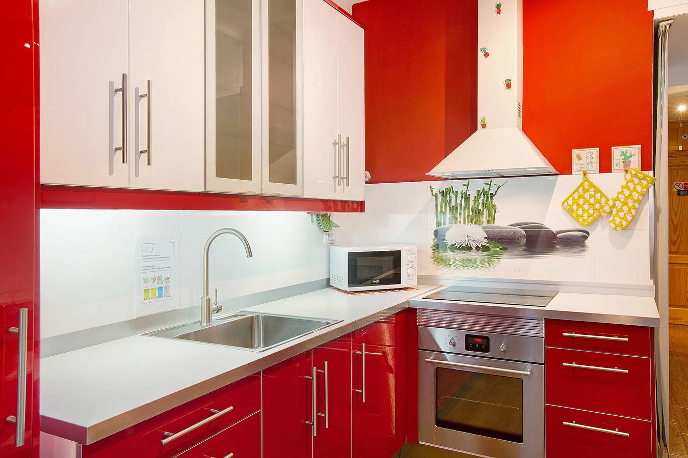 Entire studio, Studio Apartment “Vcv Puntilla” in Las Palmas de Gran Canaria with Wifi in La Isleta, Las Palmas de Gran Canaria