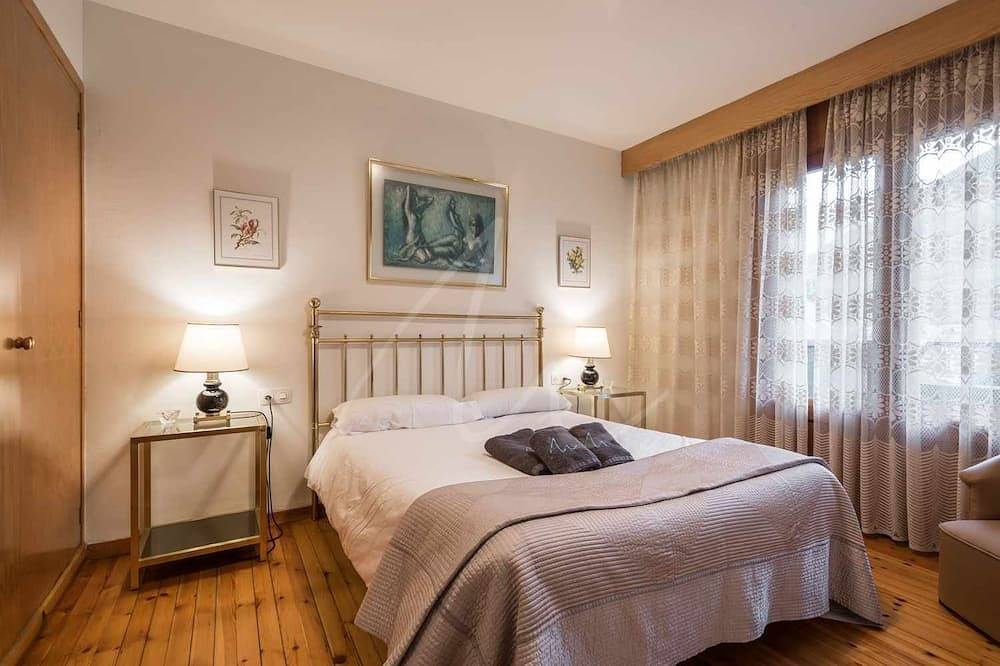 Entire apartment, Era Puma by Seamount Rentals in Betren, Vielha e Mijaran