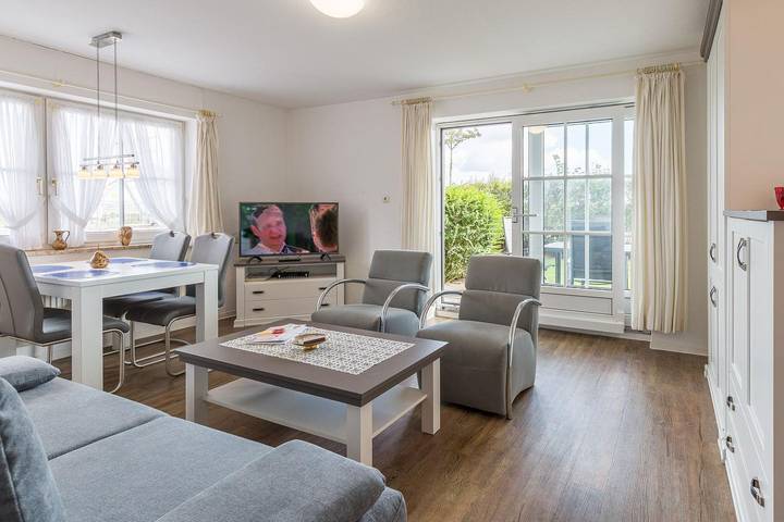 Ferienwohnung mit Meerblick für 4 Personen, mit Terrasse