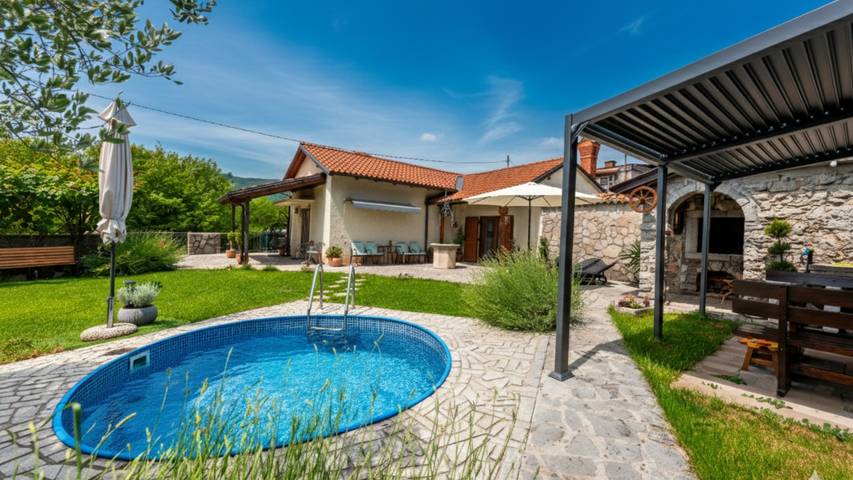 Villa für 6 Personen, mit Garten und Terrasse in Opatija Riviera
