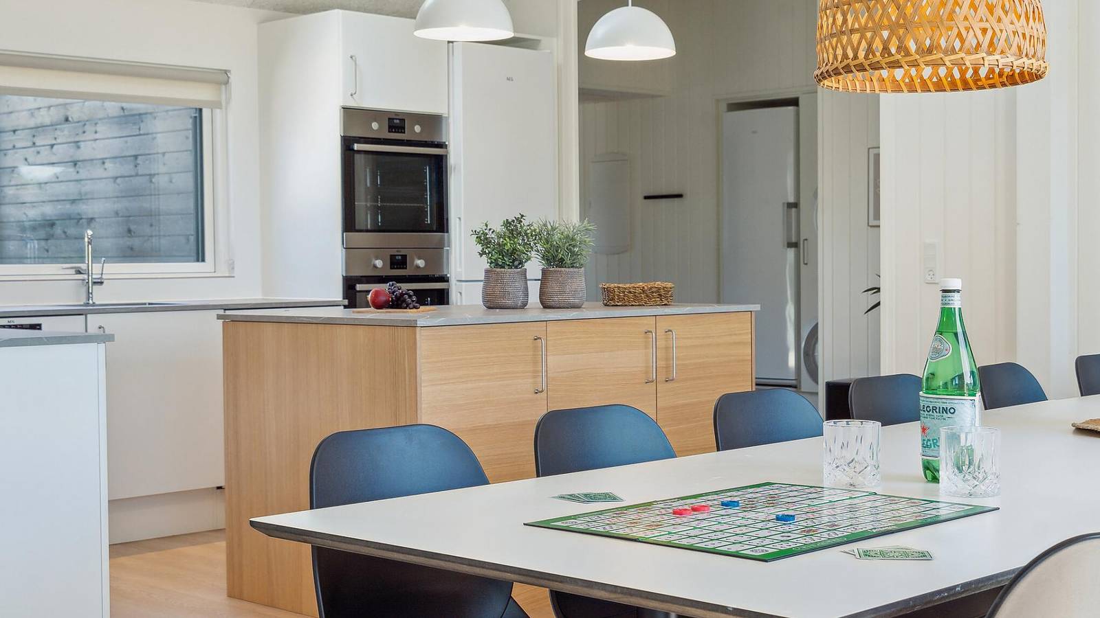 776 – Ferienhaus mit Pool in Ivenack für 18 Personen in Ivenack, Mecklenburgische Seenplatte