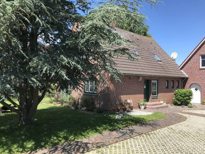 Ganze Ferienwohnung, "Am Atelier" Mäntele - Künstlerwohnung mit Deichblick in Hartward, Neuharlingersiel
