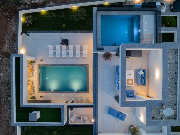 Villa pour 10 personnes, avec Balcon et Jacuzzi ainsi que Terrasse et Jardin à Nin - 3