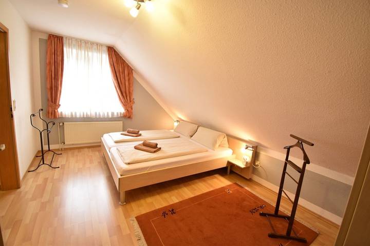 Ferienhaus für 4 Personen, mit Garten, kinderfreundlich in Norddeich - 2