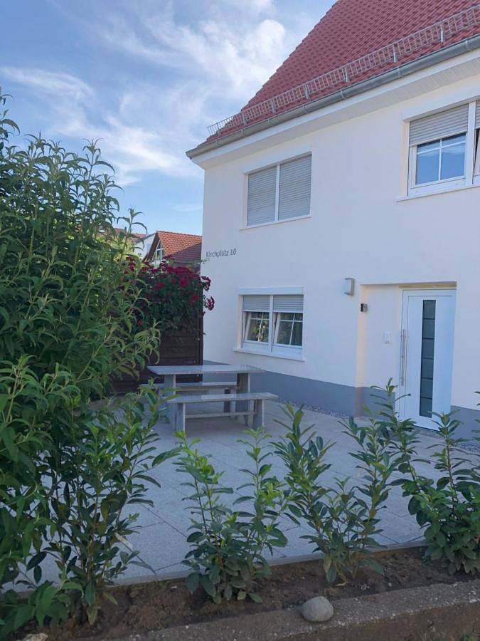 Ganze Wohnung, Guest Appartements mit 2 getrennten Schlafzimmern für 4 Personen 24h check in in Aalen, Schwäbische Ostalb