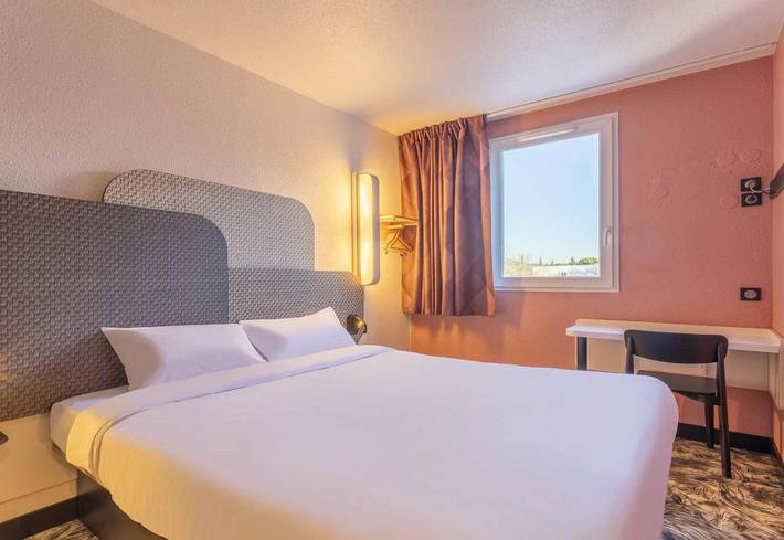 Hôtel pour 4 personnes, avec vue et terrasse, animaux acceptés à Meyreuil - 4