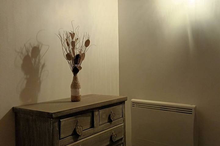 Location de vacances pour 8 personnes, avec terrasse et jardin à Semussac - 4