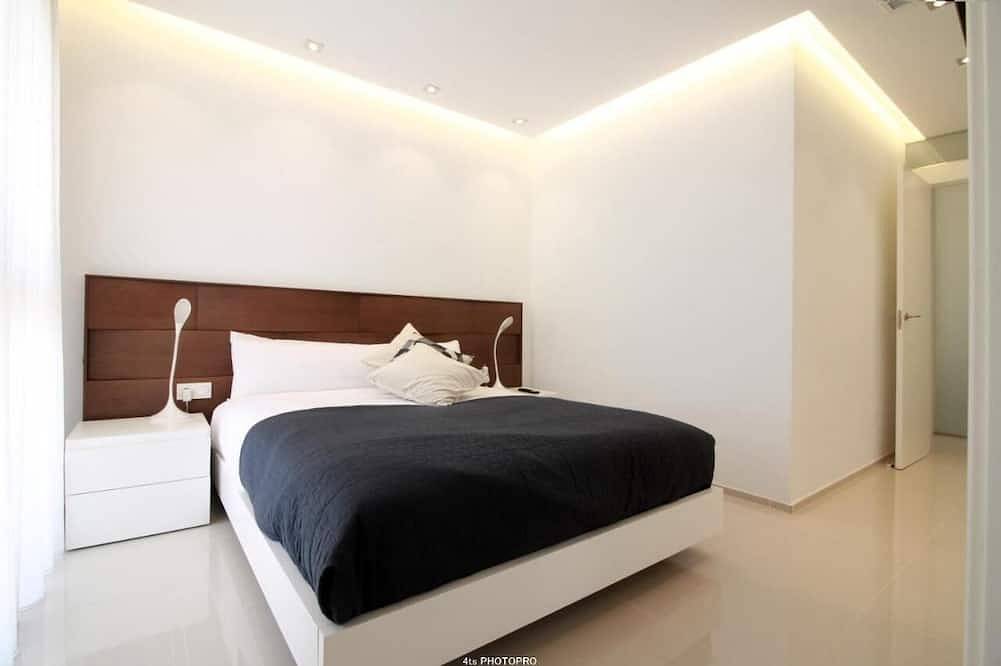Entire apartment, Large Modern 3Br Apartment, Gated Community, Ciudad Quesada Pool sleeps 6 guests in Ciudad Quesada, Rojales