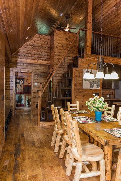 Warum in einem Hotel übernachten, wenn Sie über den Bäumen wohnen können? in Crosslake, Crow Wing County