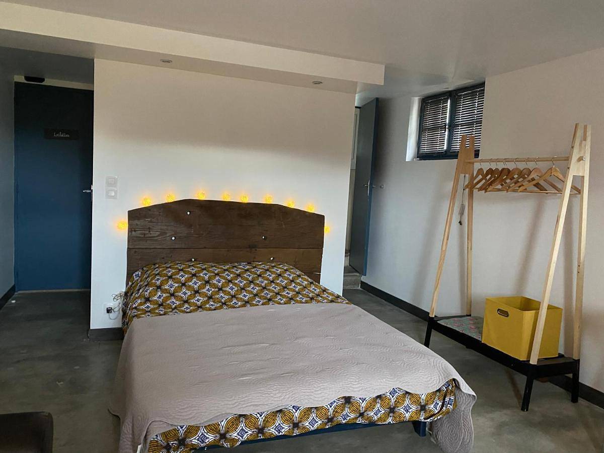 Double Room in Alba-la-Romaine, Privas (arrondissement)