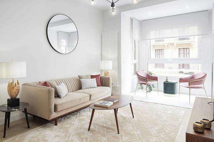 Vacation rental for 5 people, with balcony in San Sebastian