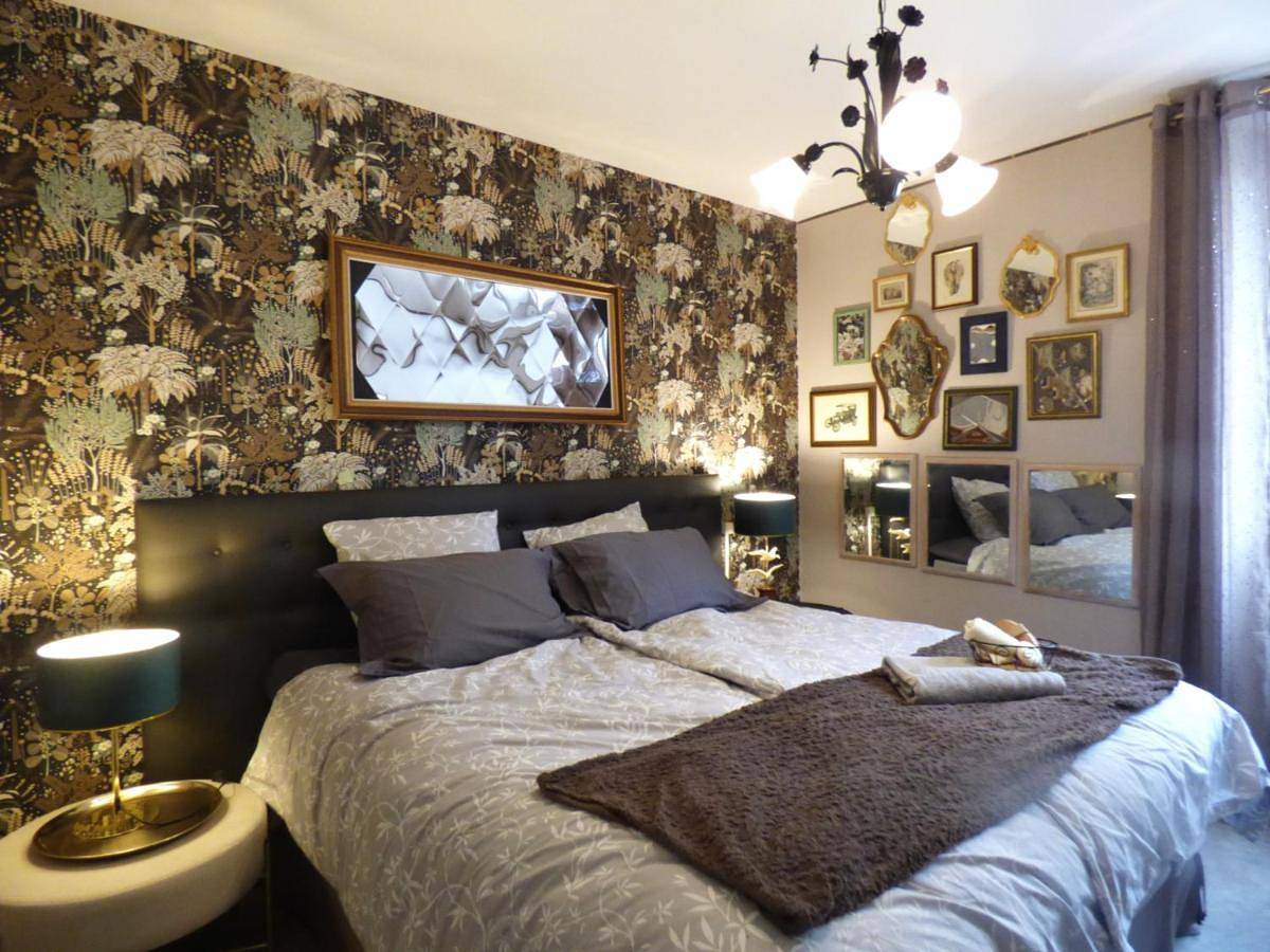 King Room with Spa Bath in Paroisse Saint-Damien-en-Châtelleraudais, Vienne (France)