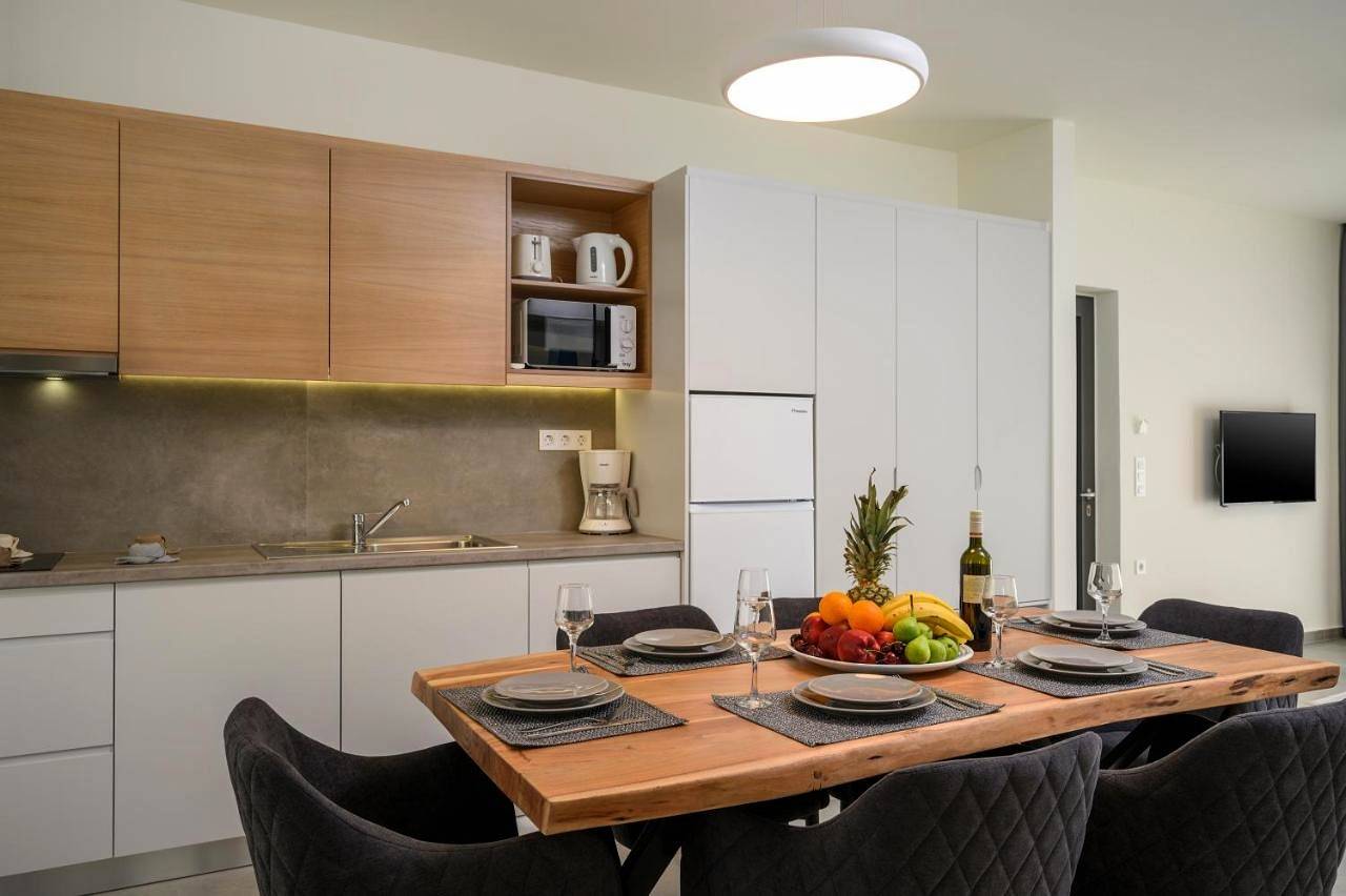 Ganze Wohnung, Athina Suites Luxury Suites Near The Sea Platanias in Platanias, Chania und Umgebung