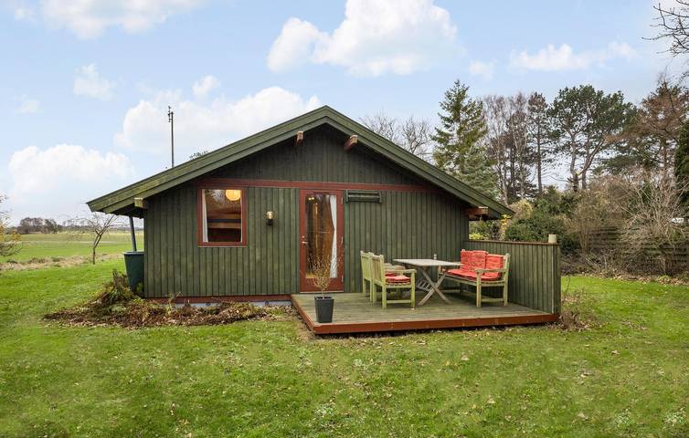 Ferienhaus für 6 Personen mit Terrasse in Hundested, Kattegat Küste