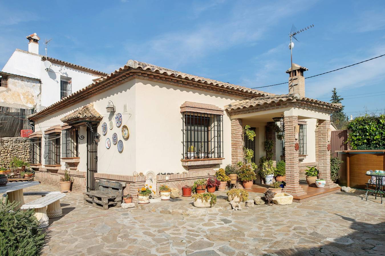 Holiday Home 'Ayala' with Mountain View, Private Pool and Wi-Fi in Ronda, Málaga Province