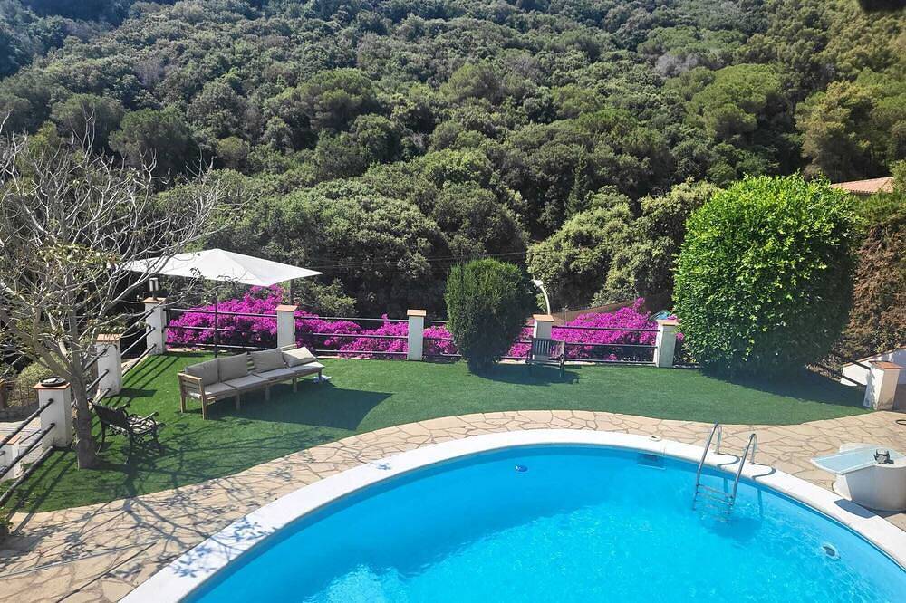 Montemar Alella: A Hidden Gem Near Barcelona in Alella, Costa del Maresme