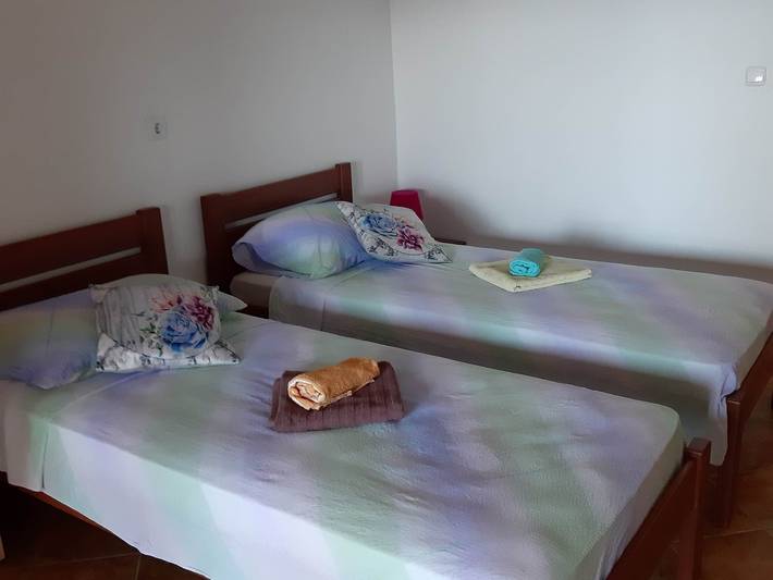 Apartamento inteiro, Apartments Franka Saplunara-Twin Room with Terrace and Sea view in Velika Saplunara, Saplunara