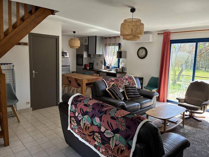 Location de vacances pour 7 personnes, avec jardin ainsi que vue et terrasse, animaux acceptés à Sizun - 4