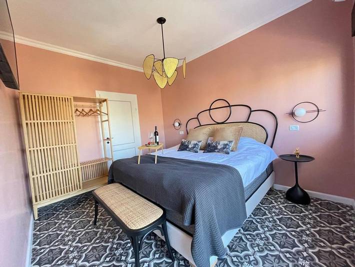 Gîte pour 6 personnes, avec vue sur le lac ainsi que terrasse et vue à Tibériade