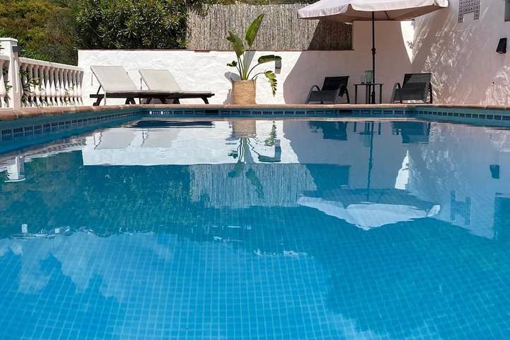 Villa pour 6 personnes, avec balcon/terrasse - 1
