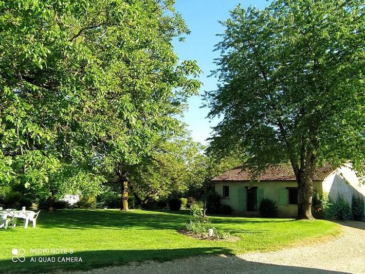 Location de vacances pour 8 personnes dans Plan D Eau De Rouffiac